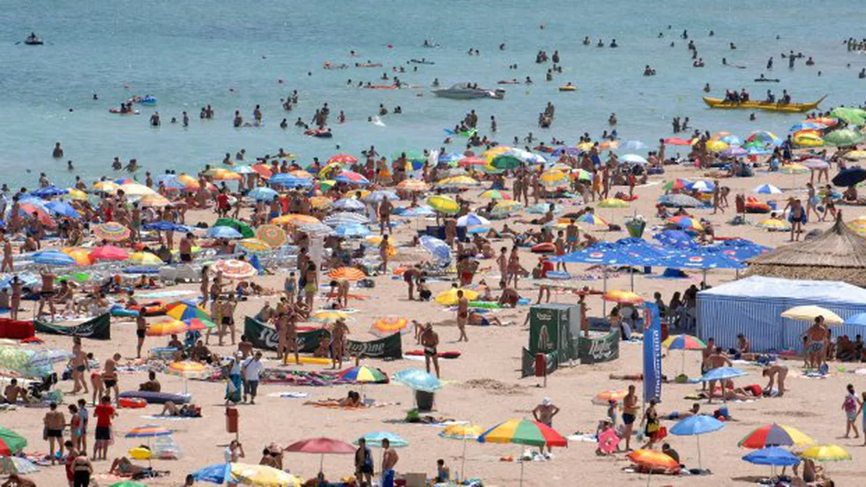 DECIZIE de ultim moment pentru BUGETARI:  Ce se va întâmpla cu VOUCHERELE DE VACANŢĂ