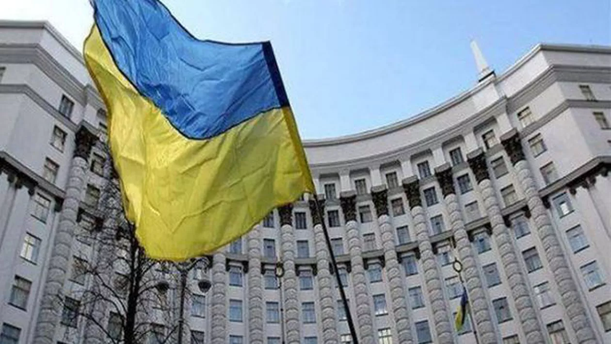 UCRAINA pregătește o nouă LOVITURĂ împotriva MINORITĂŢILOR NAŢIONALE: 500.000 de români AFECTAȚI