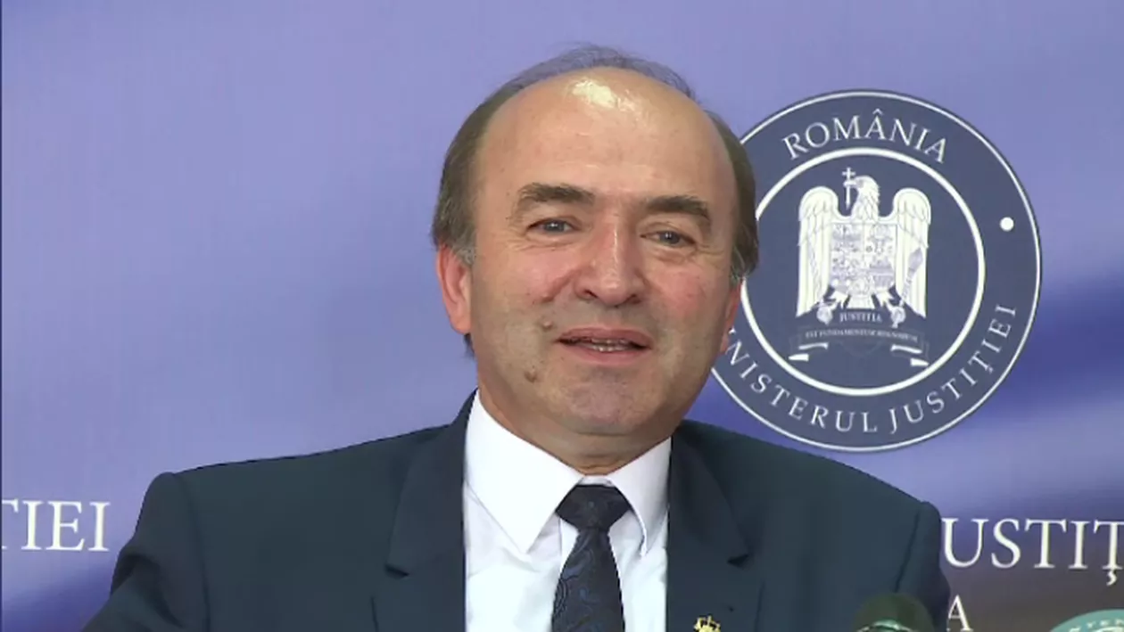 Tudorel Toader îi răspunde lui Klaus Iohannis, după ce președintele a sesizat CCR: Război pe LEGILE JUSTIȚIEI!