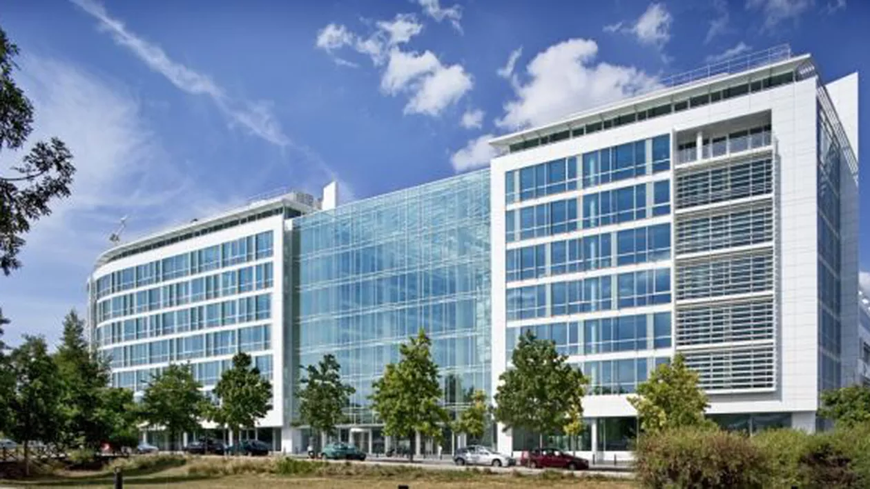 O lege nouă ARUNCĂ ÎN AER piaţa imobiliară din România: Toate clădirile trebuie neapărat să fie DOTATE cu acest lucru!