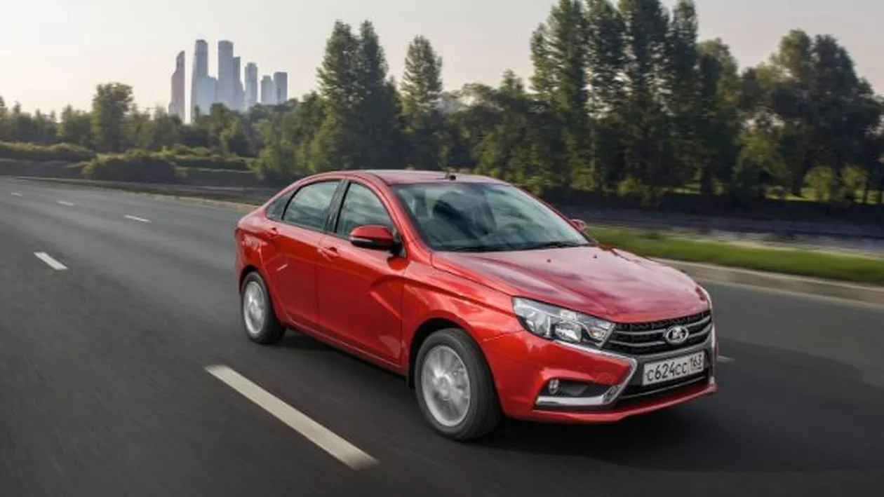 Dacia, concurată chiar din interiorul Renault. Ce brand a fost relansat în Europa