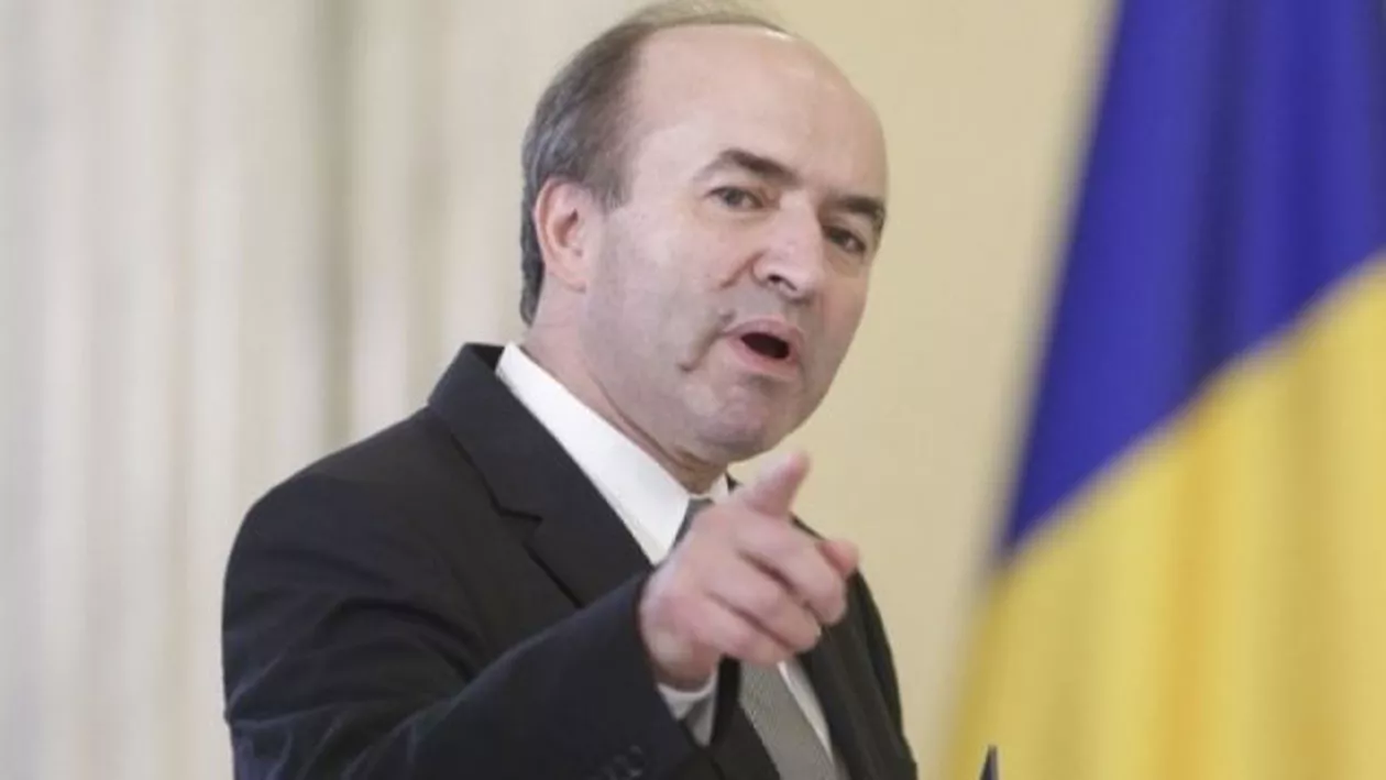 Tudorel Toader, replică dură pentru opoziție: Fiecare să ne cunoaștem competențele 
