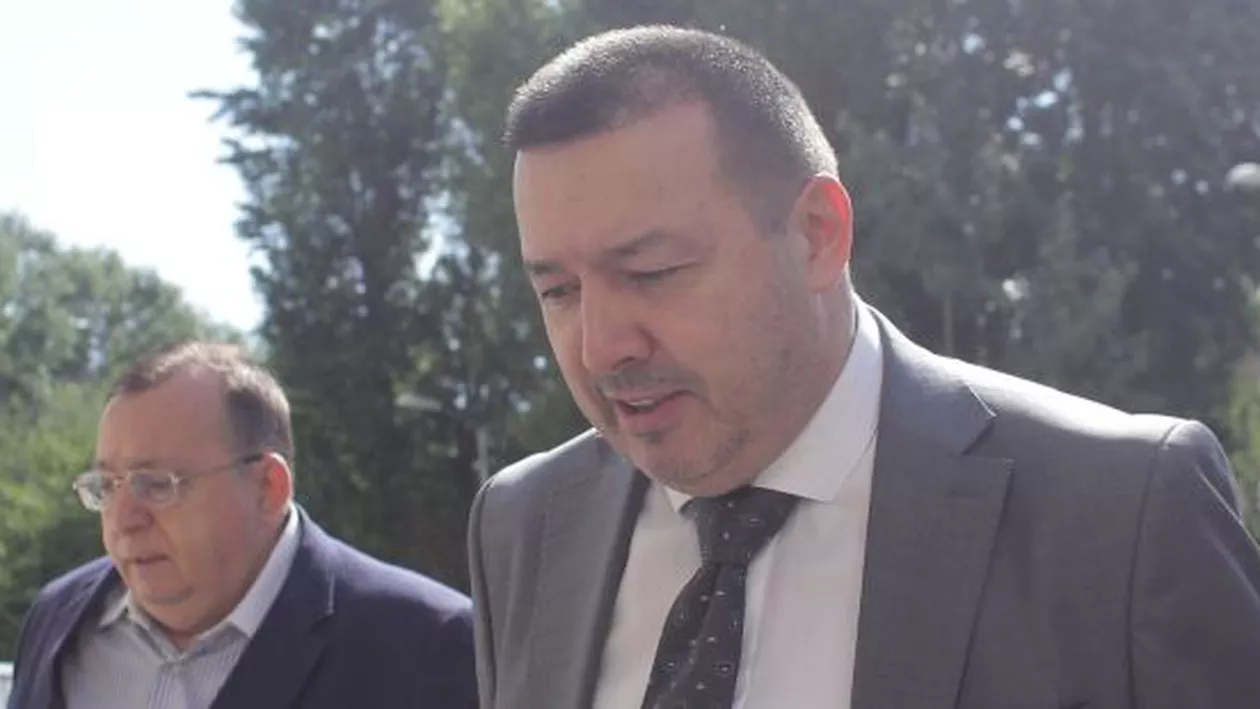 Cătălin Rădulescu, despre o polițistă: E o nesimțită! Nu mă face pe mine una cu 7 clase ”deputatul Mitralieră”. Eu sunt medic chirurg! (VIDEO)