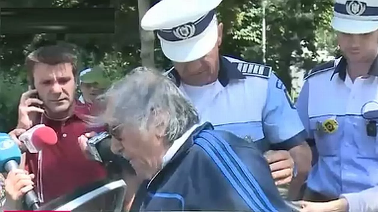 Ilie Năstase, al doilea scandal cu Poliția în nici 12 ore. ”Ei nu sunt polițiști, sunt milițieni. N-ați înțeles nimic...” (VIDEO)