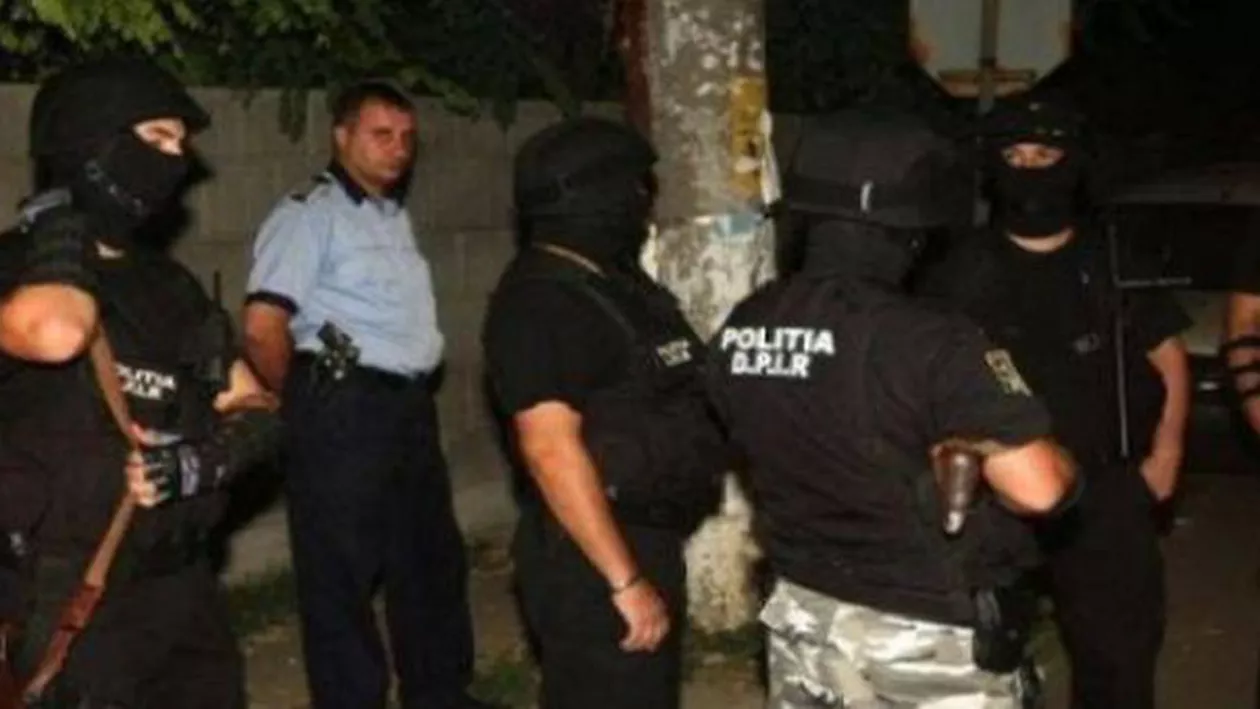 Timiș: Bătaie ca-n filme la o nuntă. A fost nevoie de intervenţia mascaţiilor (VIDEO)