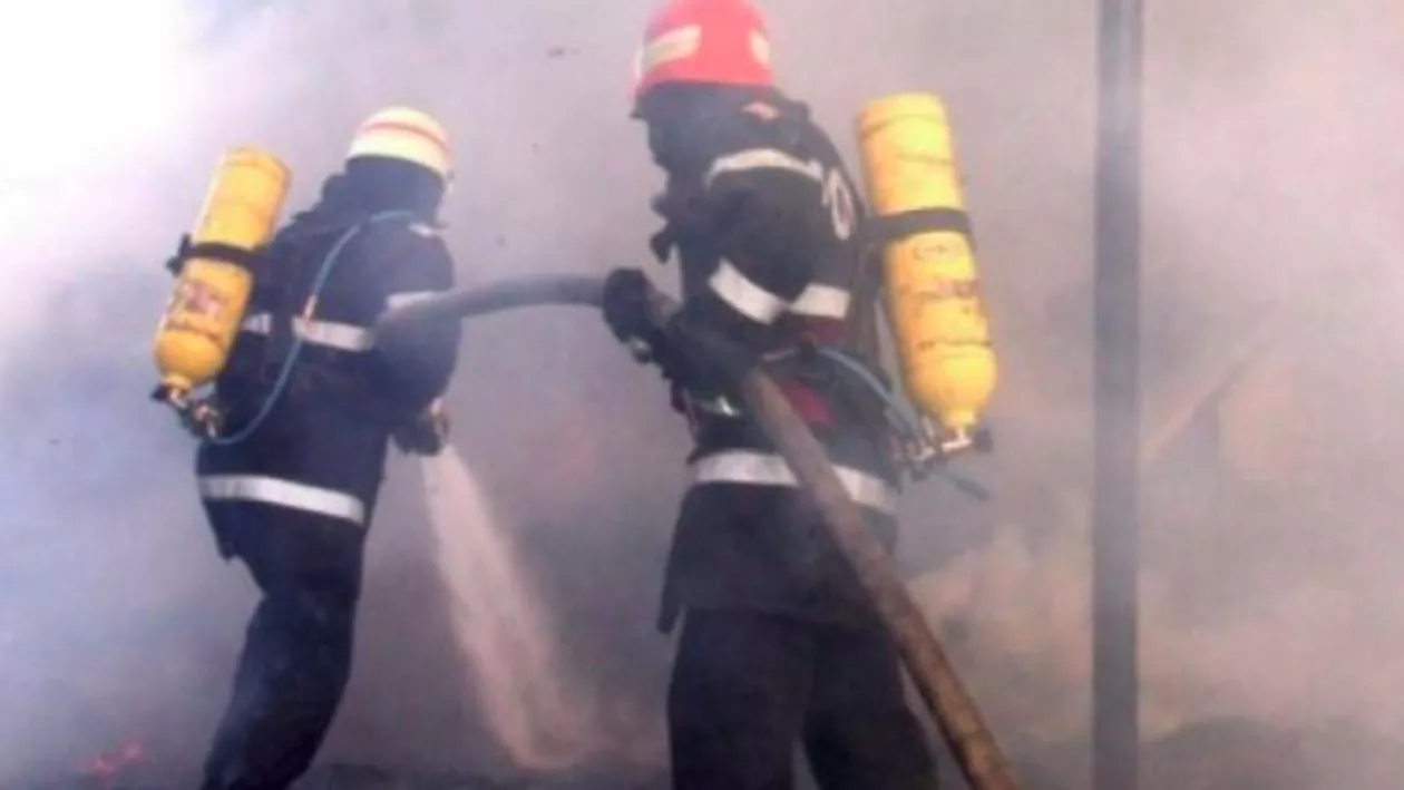 Incendiu la un Spital din Timișoara. Zeci de persoane, EVACUATE (VIDEO)