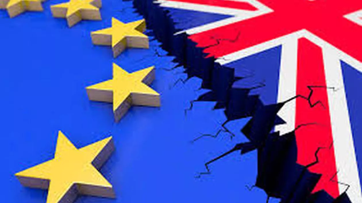 SCENARIU APOCALIPTIC despre BREXIT: ROMÂNII din Marea Britanie riscă să rămână fără HRANĂ