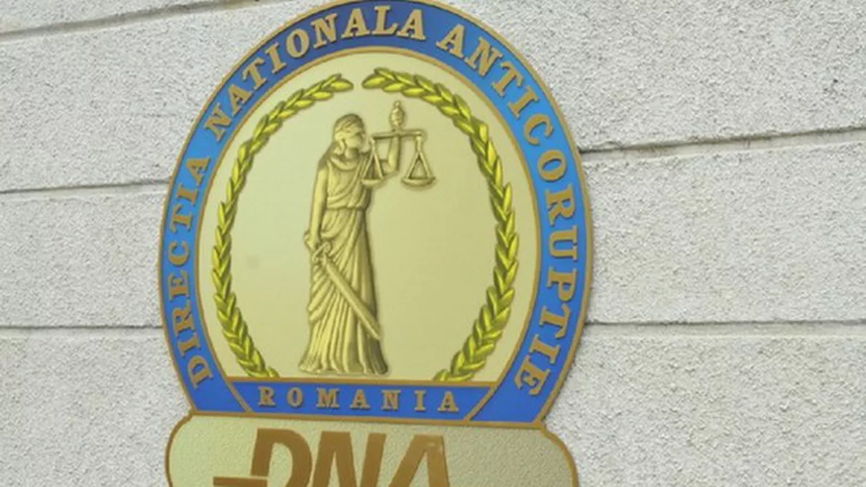 DNA a dat LOVITURA! Fost director din MINISTERUL JUSTIȚIEI, condamnat la 6 ani de ÎNCHISOARE după ce a luat MITĂ URIAȘĂ