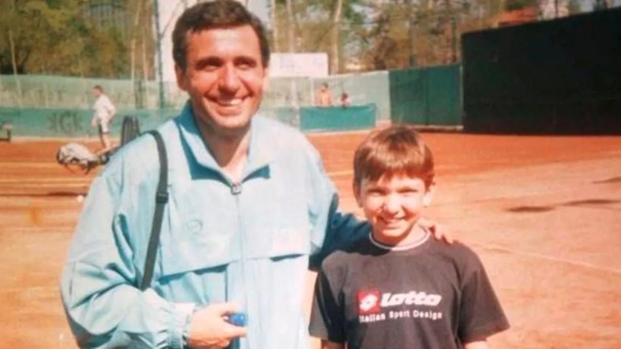 Hagi a plecat la Paris pentru a vedea meciul lui Halep: Mesajul Regelui înainte de finală (FOTO)