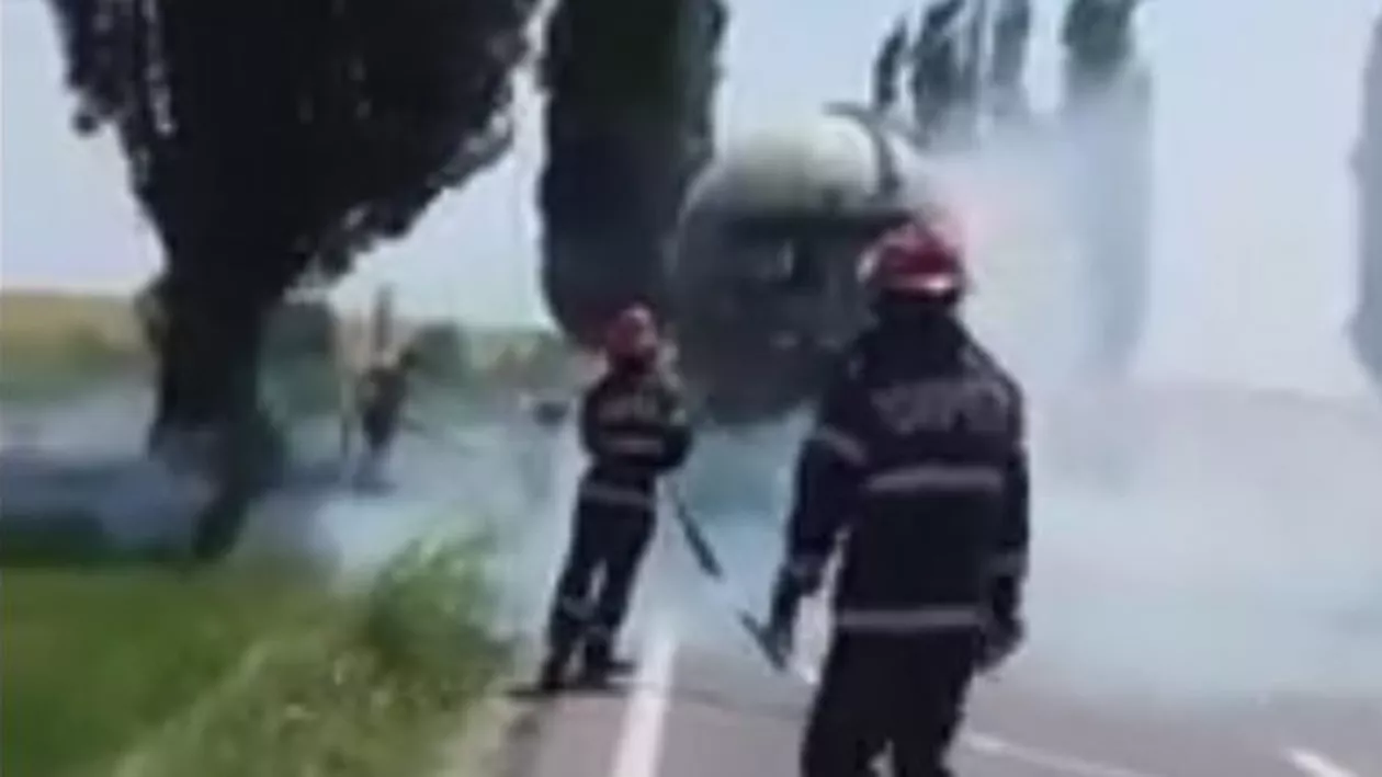 Prahova: Rezervorul unui camion încărcat cu ciment a explodat în trafic (VIDEO)