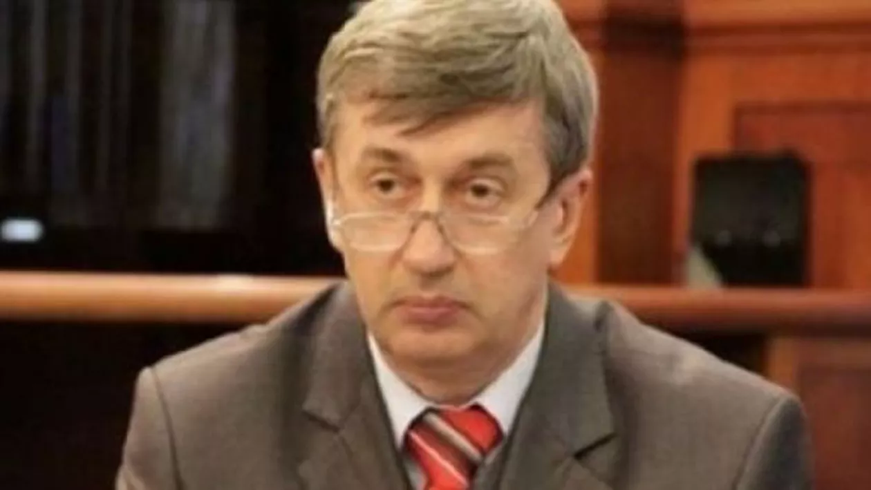 Ambasadorul Rusiei a rămas fără portofel când se plimba în Piaţa Mare din Sibiu