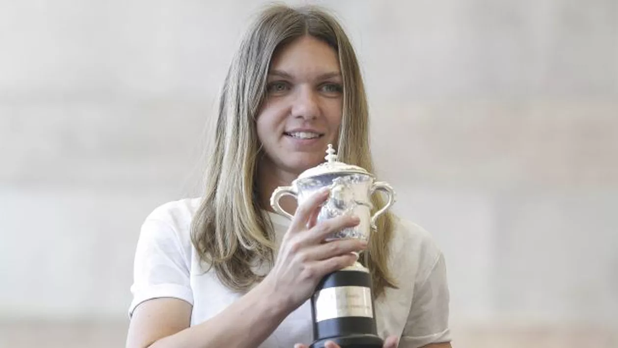 Simona Halep: Trofeul de la Roland Garros este și al meu, și al Românei. Sunt împlinită profesional din toate punctele de vedere și o să îndrăznesc să vizez la mai multe trofee de acest gen (FOTO, VIDEO)