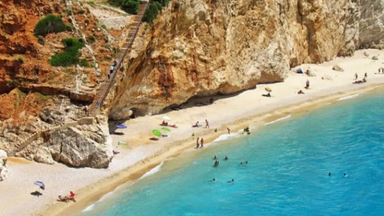 Portugalia: Turiști morți după ce au încercat să-și facă un selfie