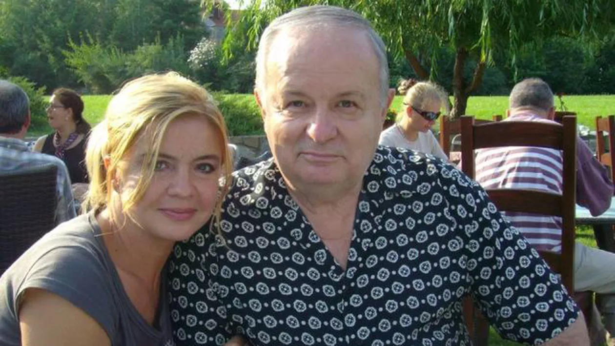 SFÂŞIETOR! Cristina Țopescu nu a trecut nici acum peste MOARTEA părintelui său: 'Încă nu realizez că nu mai e. Ce s-ar mai fi BUCURAT tatăl meu să...'