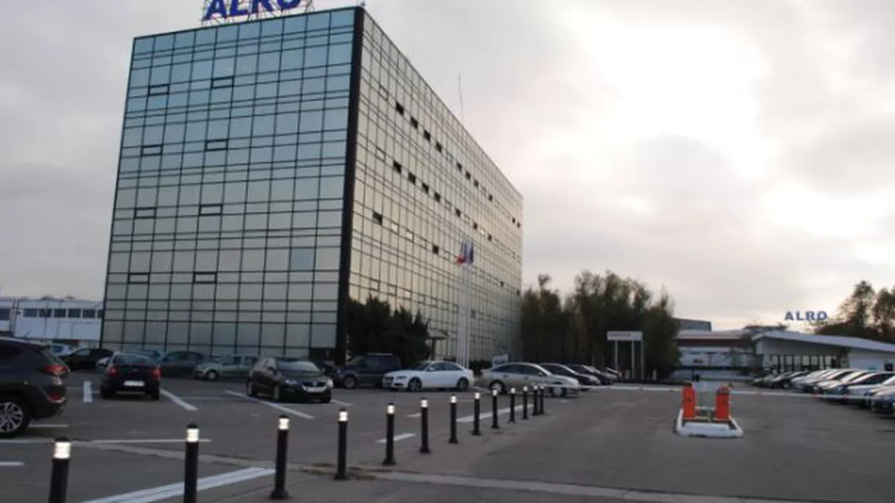 LOVITURĂ pentru economia românească! Cel mai mare producător de aluminiu din ţară, SCOS la vânzare