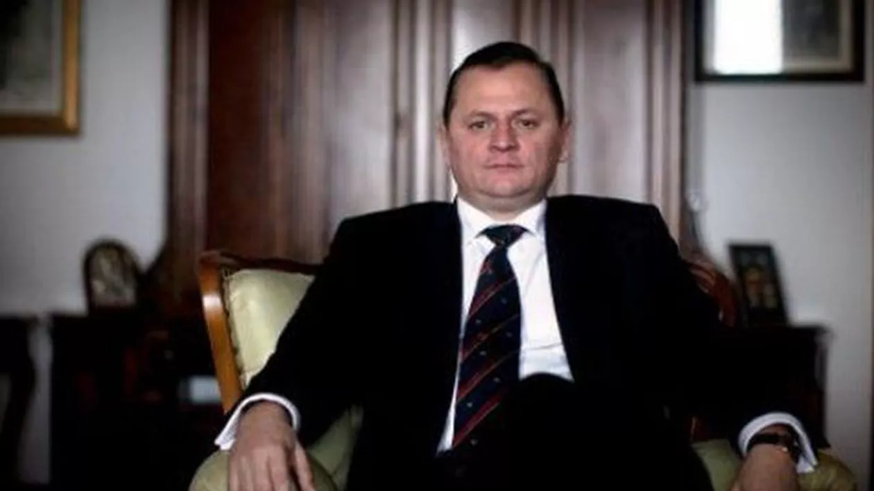 Supoziție: SRI are o bază de date cu plagiatori, folosită prompt, în caz de nevoie. Studiu de caz: Doctoratul lui Gabriel Vlase, nominalizat la șefia SIE