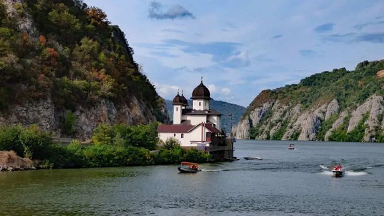 Alege să descoperi Sfântu Gheorghe, satul din Delta Dunării!