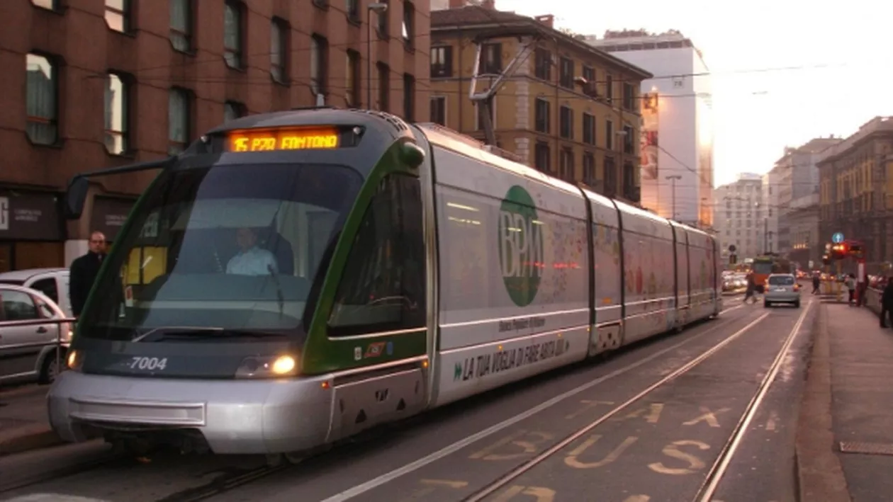Italia: Român călcat de tramvai într-o stație din Milano