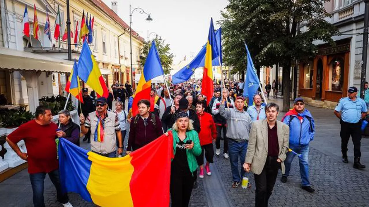 Proteste antiguvernamentale în marile orașe ale țării:  'Nouă de ce nu ne ceri scuze, Dragnea?' (VIDEO)