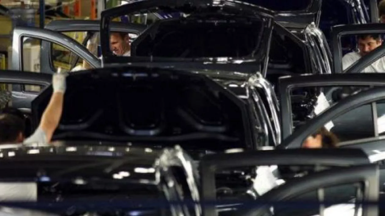 DECIZIE radicală luată de un GIGANT AUTO: Şi-a anunţat RETRAGEREA! Toţi ŞOFERII sunt afectaţi