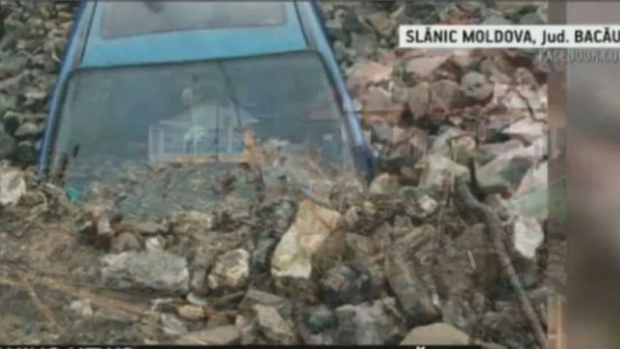 FURIA APELOR. 60 de localități, afectate de FURTUNI. Meteorologii vin cu vești TERIBILE (VIDEO)