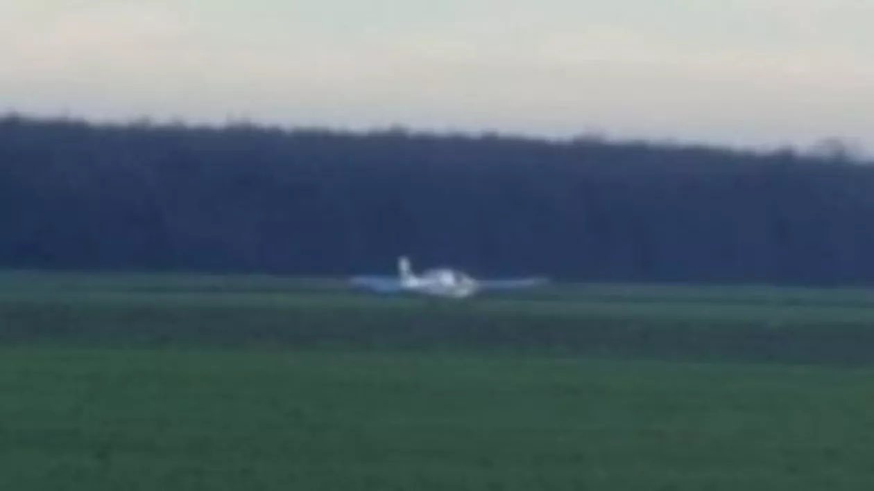 Incident AVIATIC: Aterizare forțată în județul Iași. SMURD-ul intervine chiar acum!