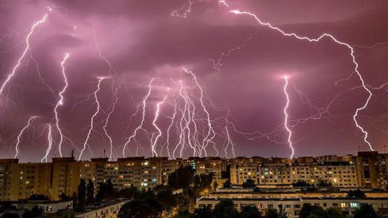 ALERTĂ METEO: Un nou ciclon loveşte România în această săptămână! Care vor fi cele mai afectate zone...