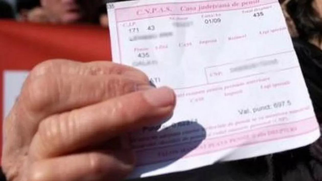 S-a VOTAT! Românii pot cere în instanţă creşterea pensiilor