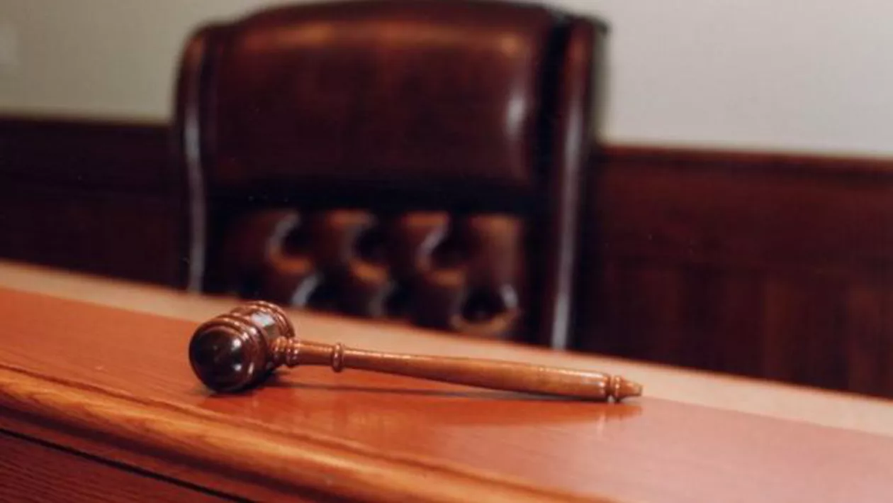 REVOLTĂ în rândul MAGISTRAŢILOR după modificarea CODURILOR PENALE:  'Se ÎNCALCĂ cel puțin nouă articole din Constituție'