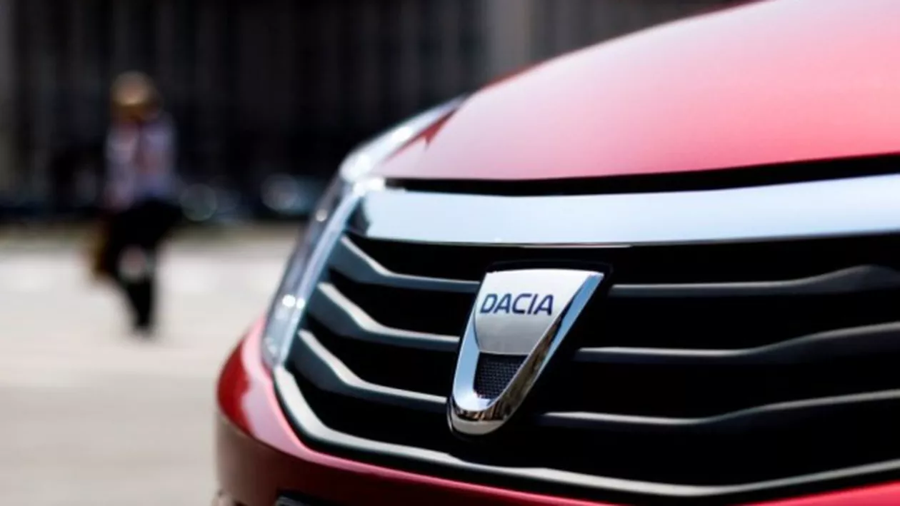 DECIZIE RADICALĂ la Dacia: Producția unui model la fabrica din Mioveni, oprită