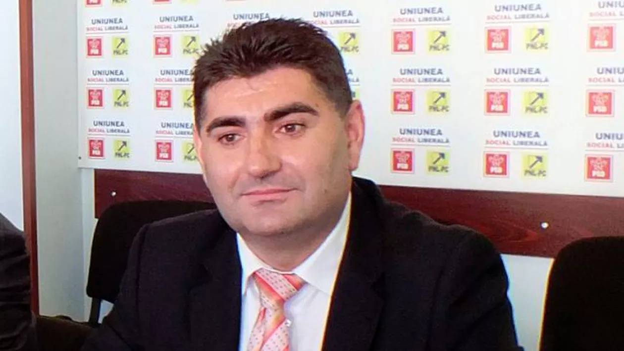 Un primar PSD și-a luat DEMISIA înapoi: Lacrimile voastre, tristețea voastră purtată în tăcere au creat un climat sufletesc favorabil revenirii