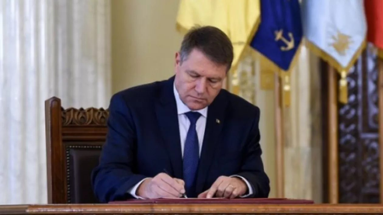 E OFICIAL! Klaus Iohannis a semnat! S-a întâmplat IMEDIAT după întâlnirea cu premierul DĂNCILĂ