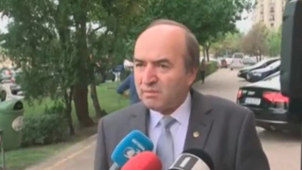 Tudorel Toader respinge din nou un OUG pentru graţiere şi amnistie