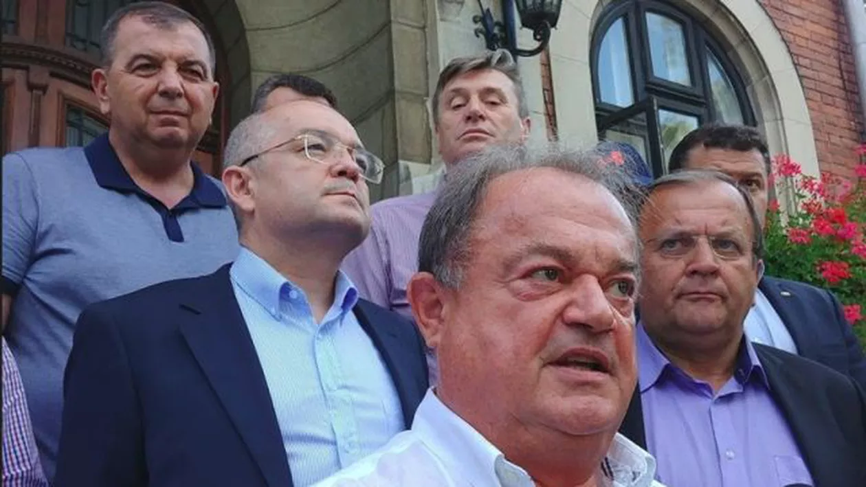Vasile Blaga revine în forţă în politică: Pică Ludovic Orban sau se rupe gruparea PDL din PNL?