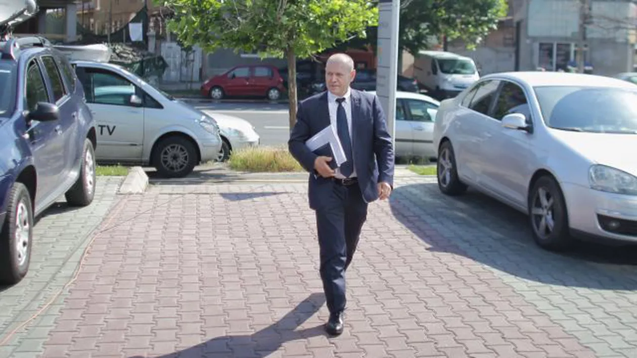 Ce avere are noul şef al DIICOT, Felix Bănilă: O casă, un teren şi două maşini de lux