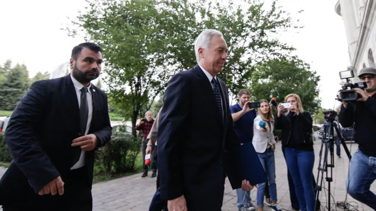 Scandalul legii offshore EXPLODEAZĂ. Se cere EXPULZAREA ambasadorului Hans Klemm: 'Face direct lobby pentru companiile americane'!