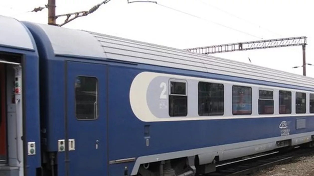 ACCIDENT feroviar: A murit după ce a sărit dintr-un tren pus în mişcare