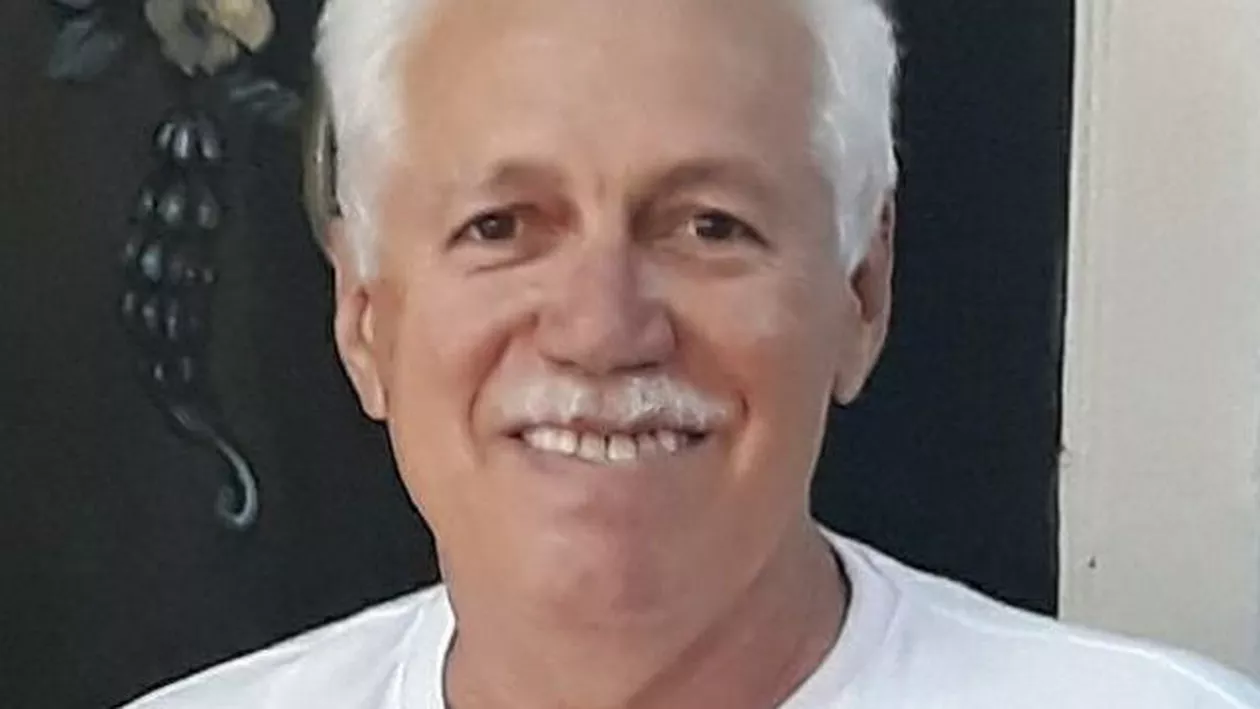 Directorul unei școli demisionează după ce a distribuit Facebook o înjurătură la adresa lui Liviu Dragnea 