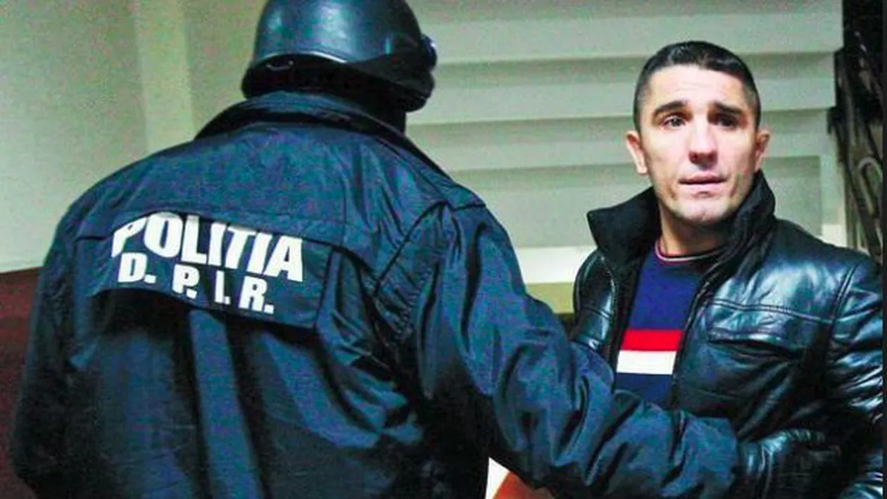 Război între CLANURILE interlope în centrul Iaşului: O vilă a fost lovită cu cocktailuri Molotov. Costel Cordunenu, ameninţat că va fi împuşcat (VIDEO)
