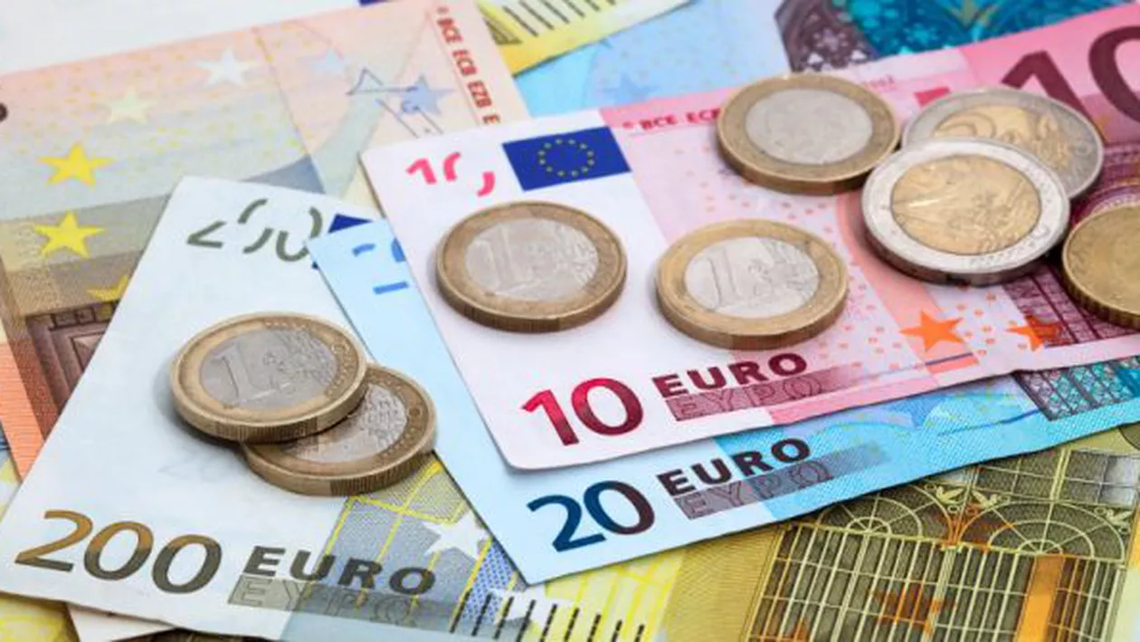 E posibil aşa ceva? Toţi românii vor avea pensii de 2.000 de euro pe lună!