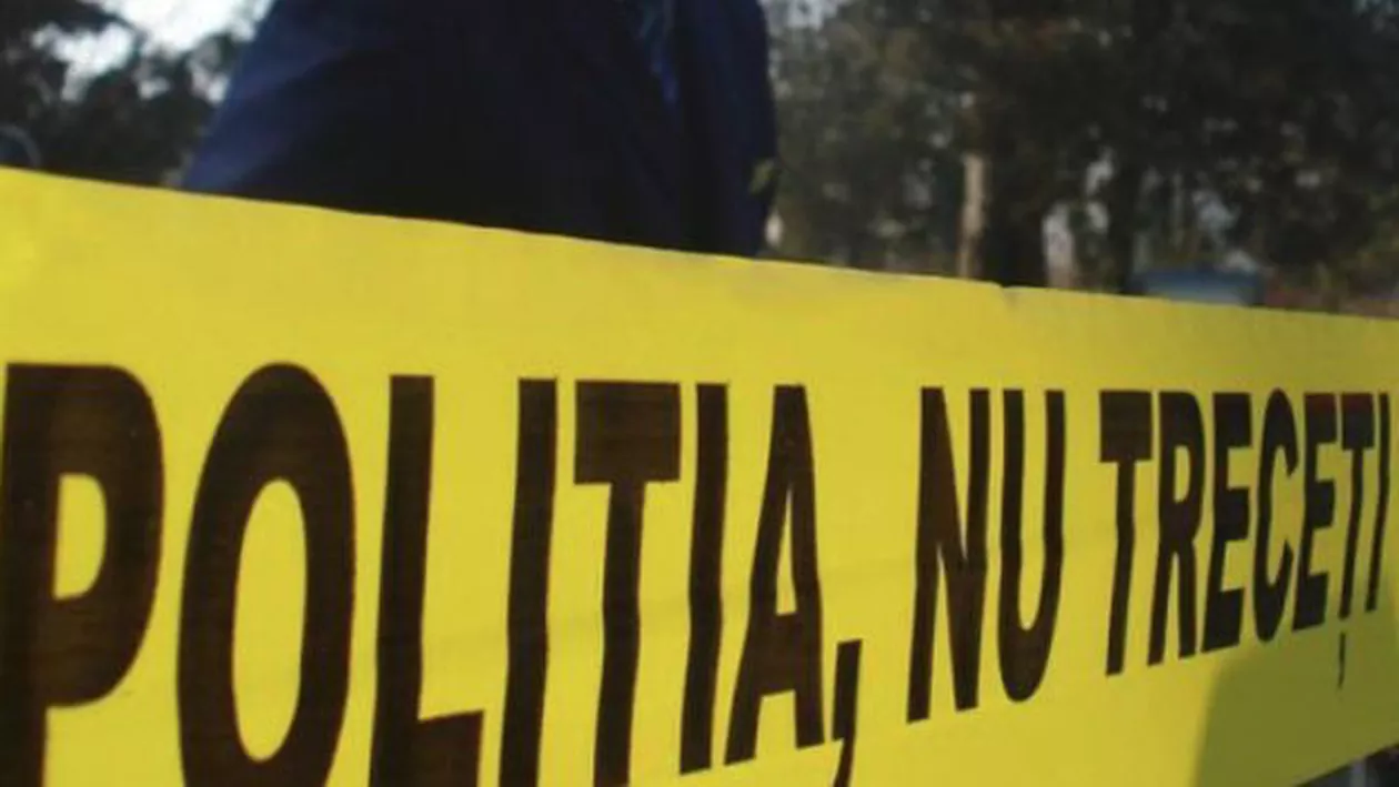 Moarte suspectă în Capitală: O femeie a căzut de la etajul șapte al unui bloc (VIDEO)
