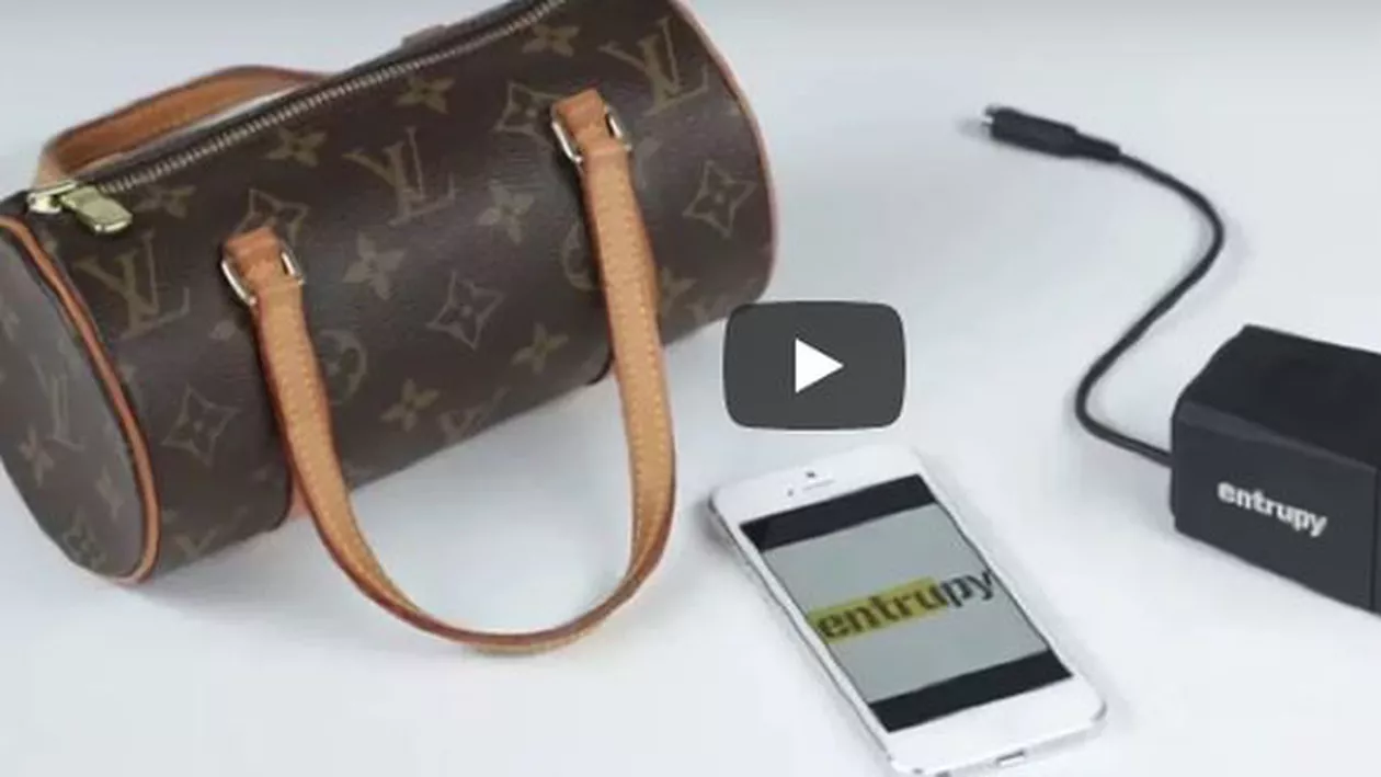 Spaima bișnițarilor! A apărut gadgetul care te ajută să detectezi hainele fake (VIDEO)