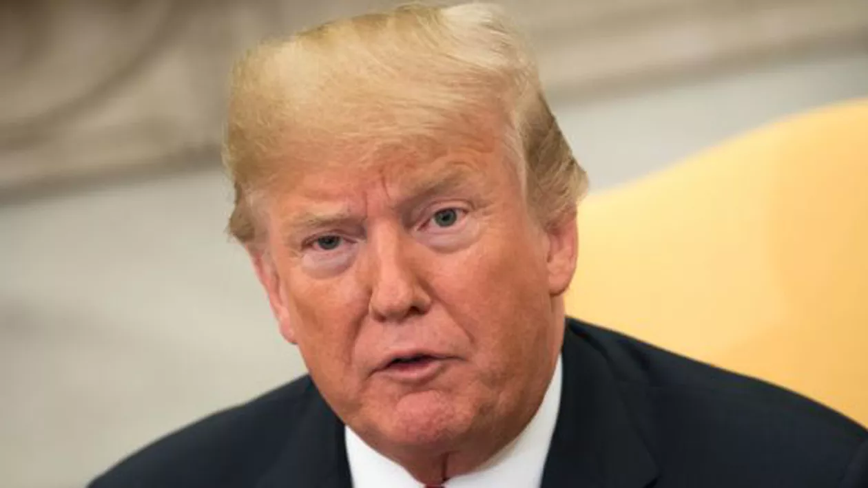 Trump provoacă un nou scandal: I-a cerut procurorului general să închidă anchetă privind implicarea Rusiei în alegerile din 2016