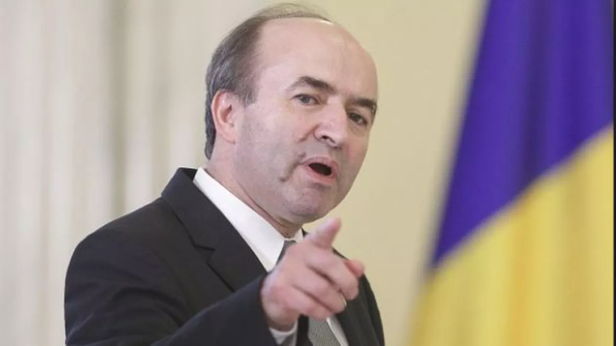Tudorel Toader anunţă EPURĂRI MASIVE la DNA: Mulți dintre procurori trebuie trimiși înapoi la structurile de unde au fost aduși