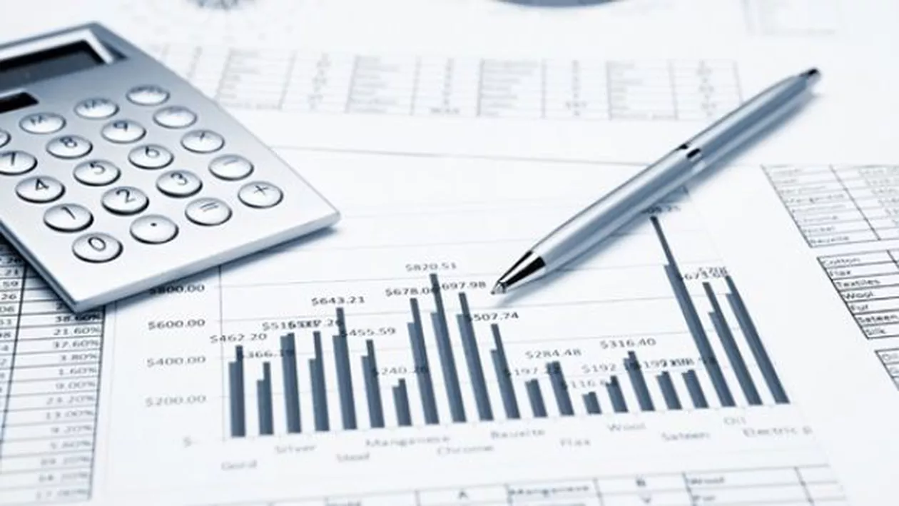 Viorica Dăncilă, mesaj pentru cei care `s-au grăbit să facă scenarii îngrijorătoare cu privire la deficitul bugetar`: Suntem un Guvern responsabil. Ne vom încadra în limita de deficit bugetar de 3% din PIB