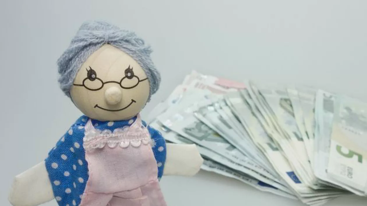 BOMBĂ: Ce se întâmplă cu 100.000 de pensionari români... E vorba de BANI...