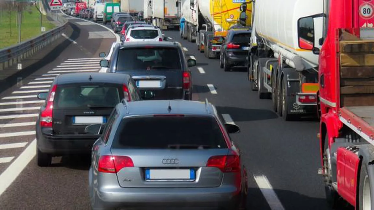 Ce trebuie să știe toți românii care au mașini la mâna a doua: Informația e ESENŢIALĂ pentru ŞOFERI...