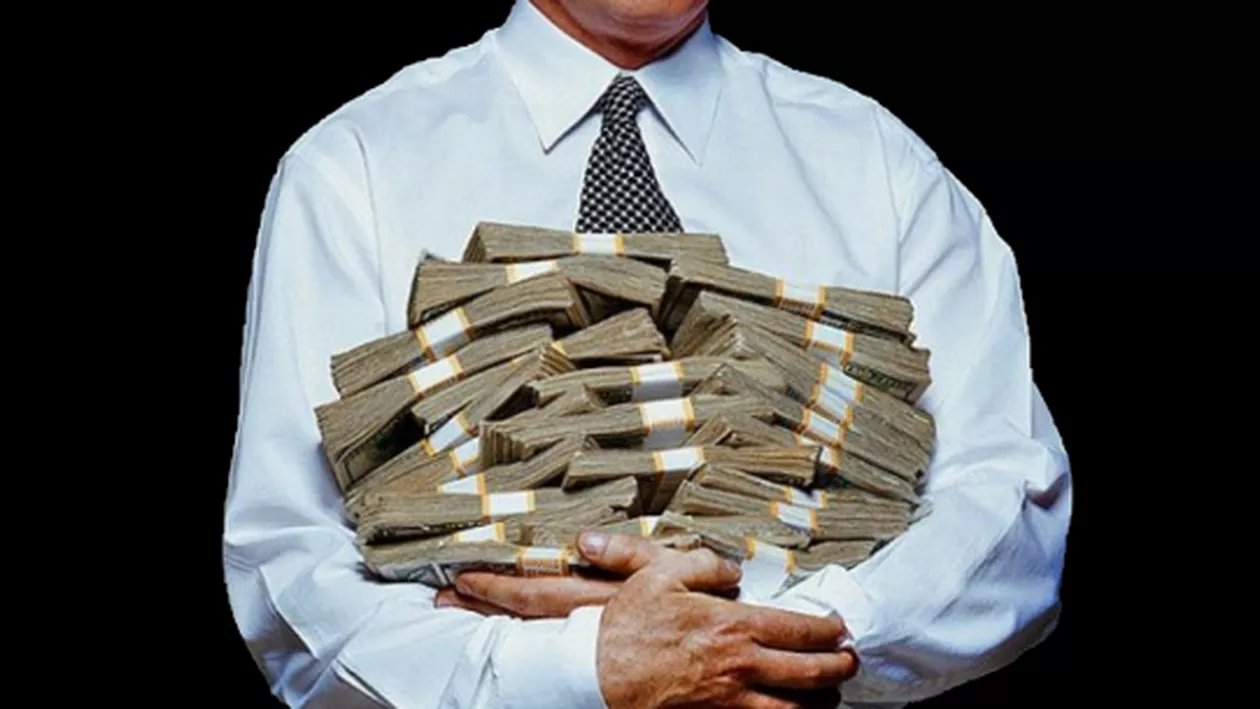 ”De unde dracu au politicienii din România atâția bani, ținând cont că mulți sunt bugetari????”