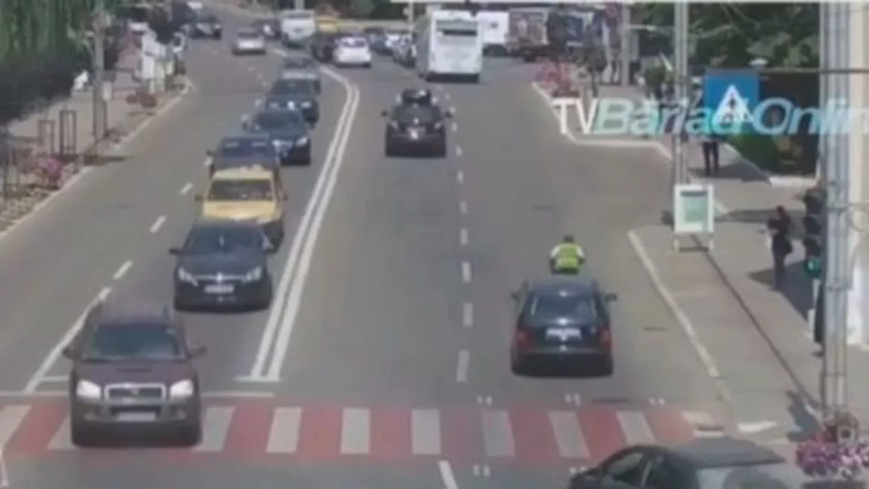 Scene îngrozitoare în Bârlad: Un bărbat în scaun cu rotile a fost spulberat de un şofer