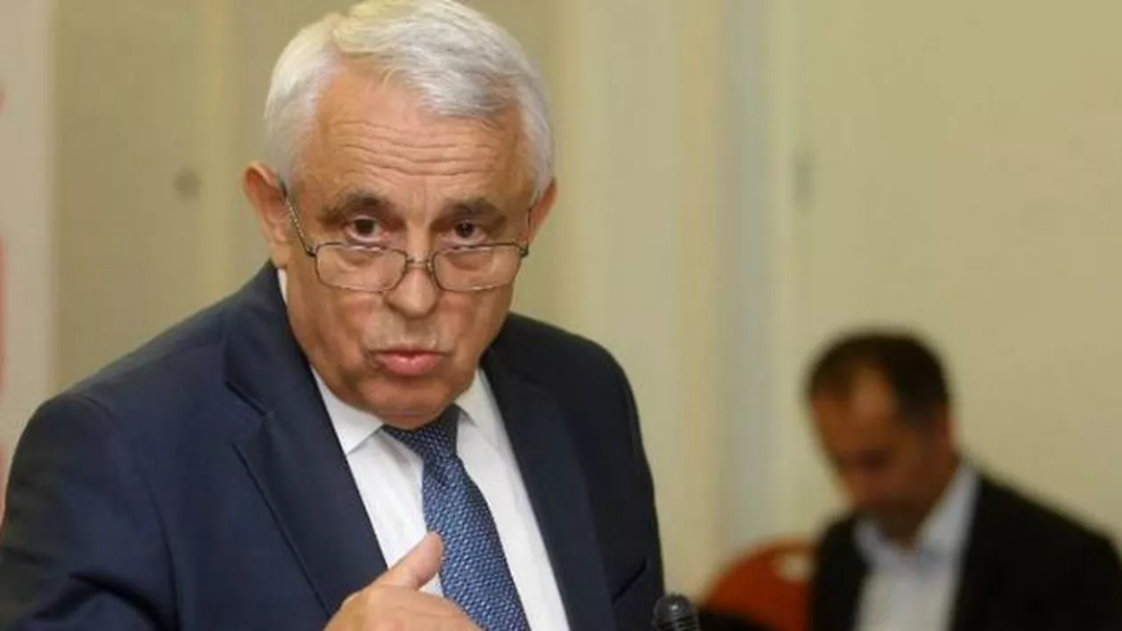 Ministrul Daea, ordin EXTREM în cazul PESTEI PORCINE: ”ARDEM TOATE CÂMPURILE DE PORUMB prin care au trecut mistreții, în zonele contaminate!”